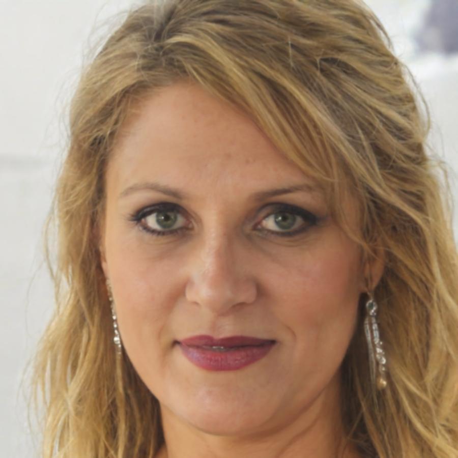 Kanya Somchai, DeFi Protocol Architect